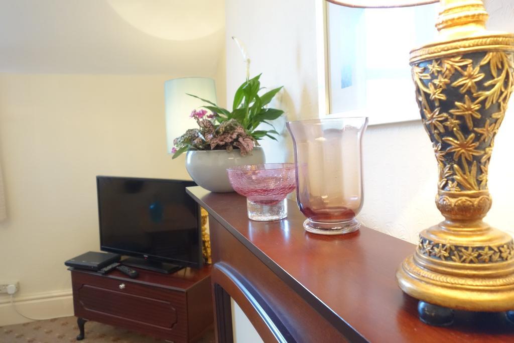 The Hutchinson Apartments ดักลาส ภายนอก รูปภาพ